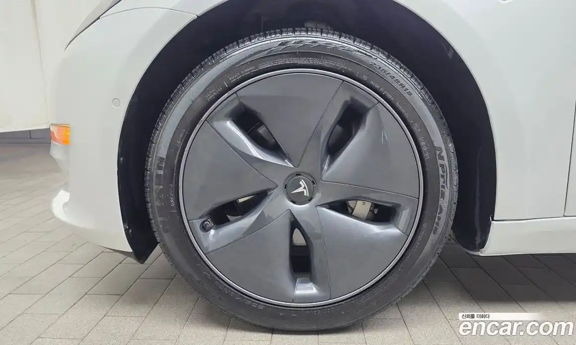 Tesla Model 3 2020 0.1 гидро, фото 7
