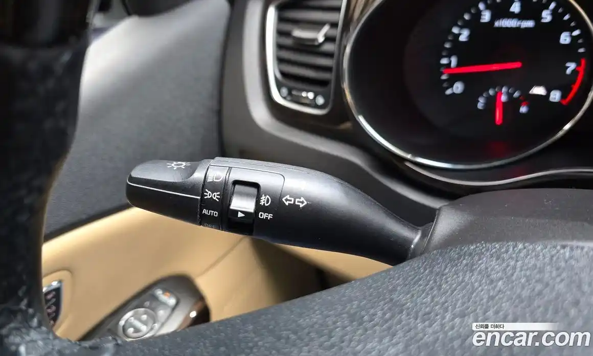 Kia Canival 2019 3.3 гидро в Москве № 1538662, фото 16