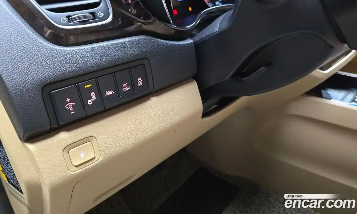 Kia Canival 2019 3.3 гидро в Москве № 1538662, фото 21