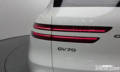 Genesis GV70 2022 2.5 гидро в Москве № 1539211, миниатюра 9