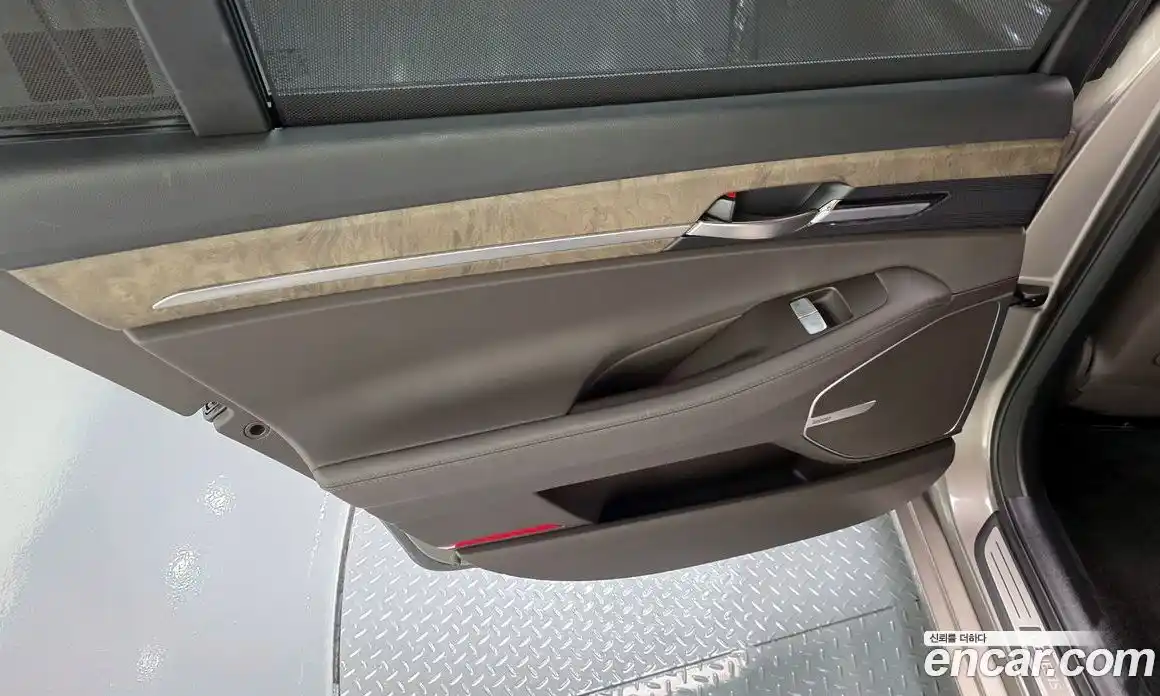 Genesis G90 2019 3.8 гидро в Москве, фото 15