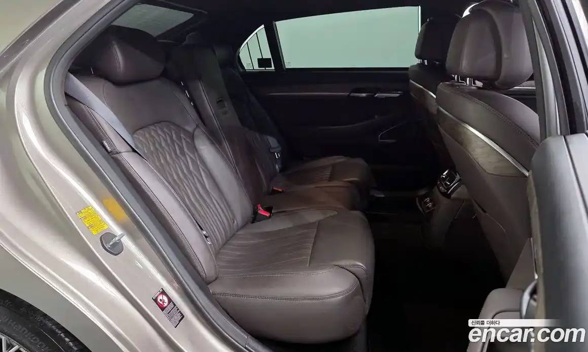 Genesis G90 2019 3.8 гидро в Москве, фото 16