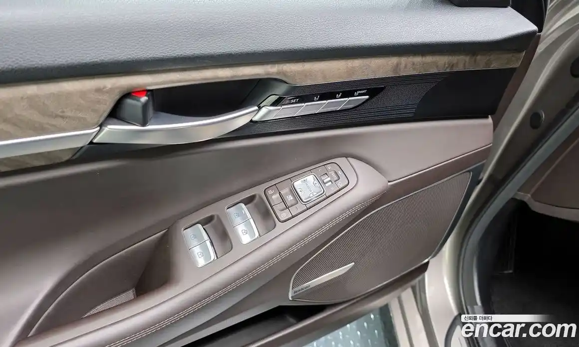 Genesis G90 2019 3.8 гидро в Москве, фото 27