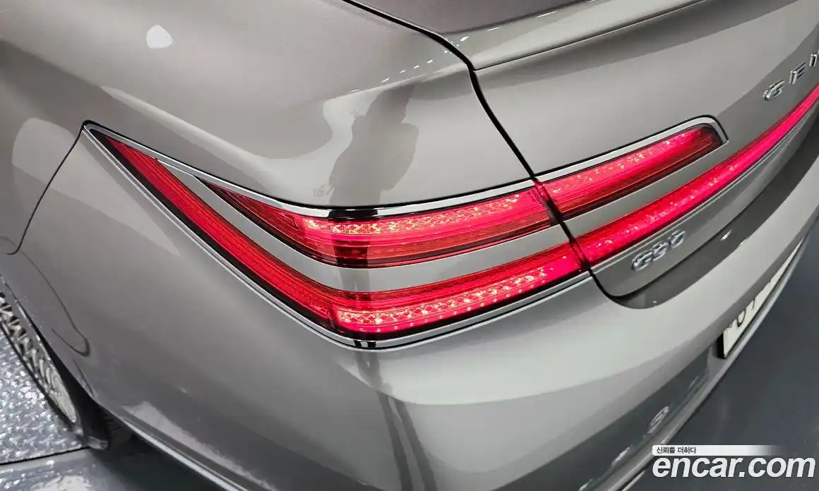Genesis G90 2019 3.8 гидро в Москве, фото 9