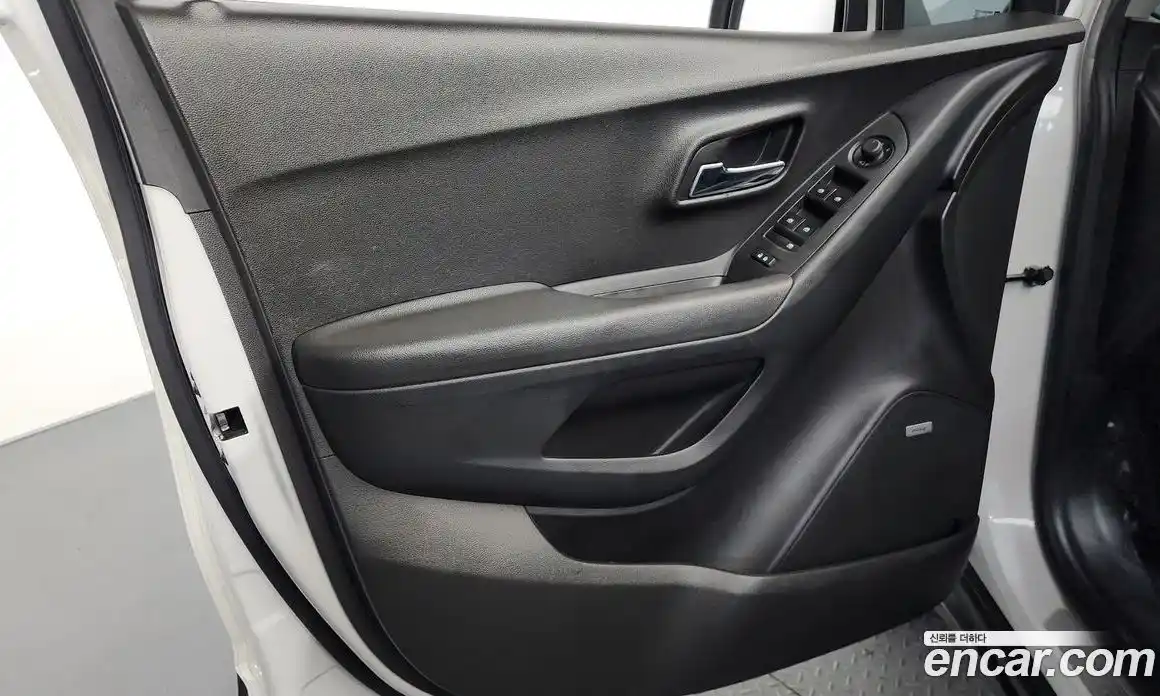 Chevrolet Trax 2017 1.4 гидро в Москве № 1541689, фото 14