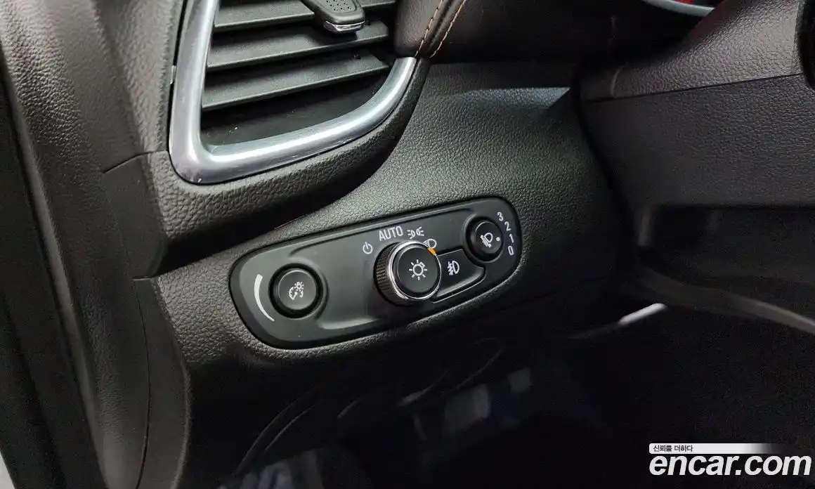 Chevrolet Trax 2017 1.4 гидро в Москве № 1541689, фото 19
