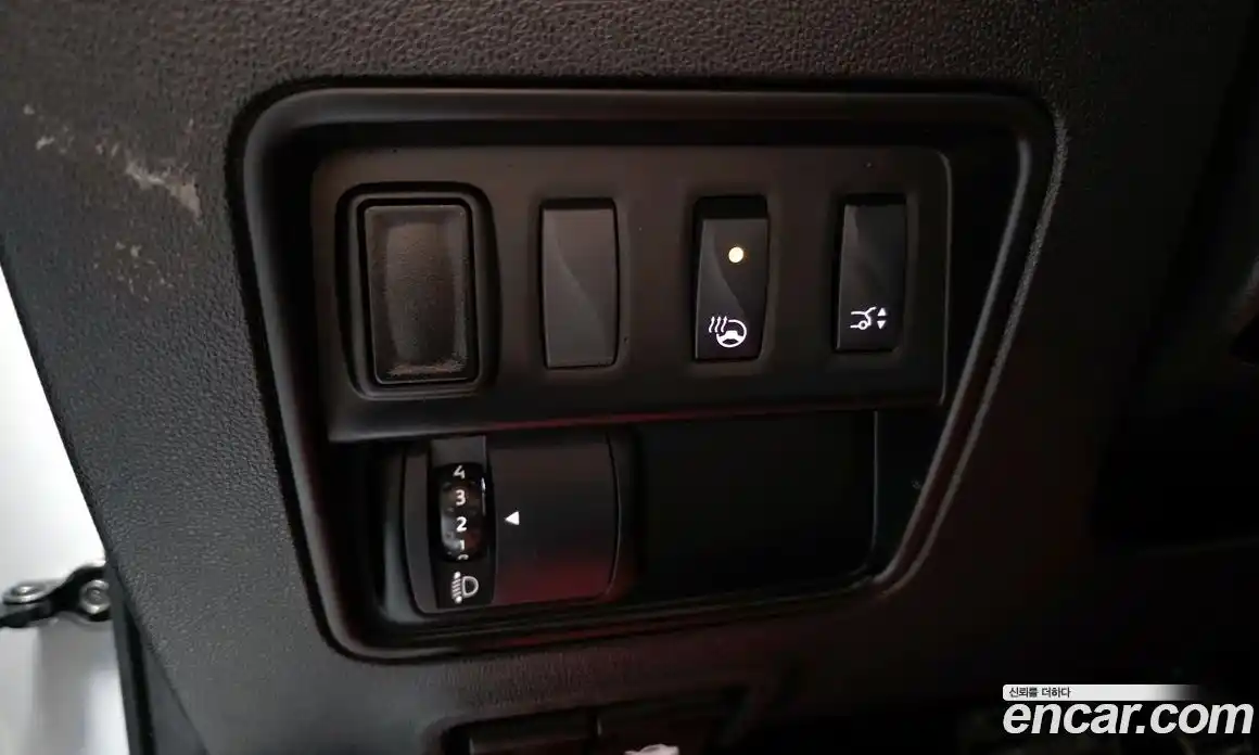 Renault QM6 2017 2.0 гидро в Москве № 1543248, фото 22