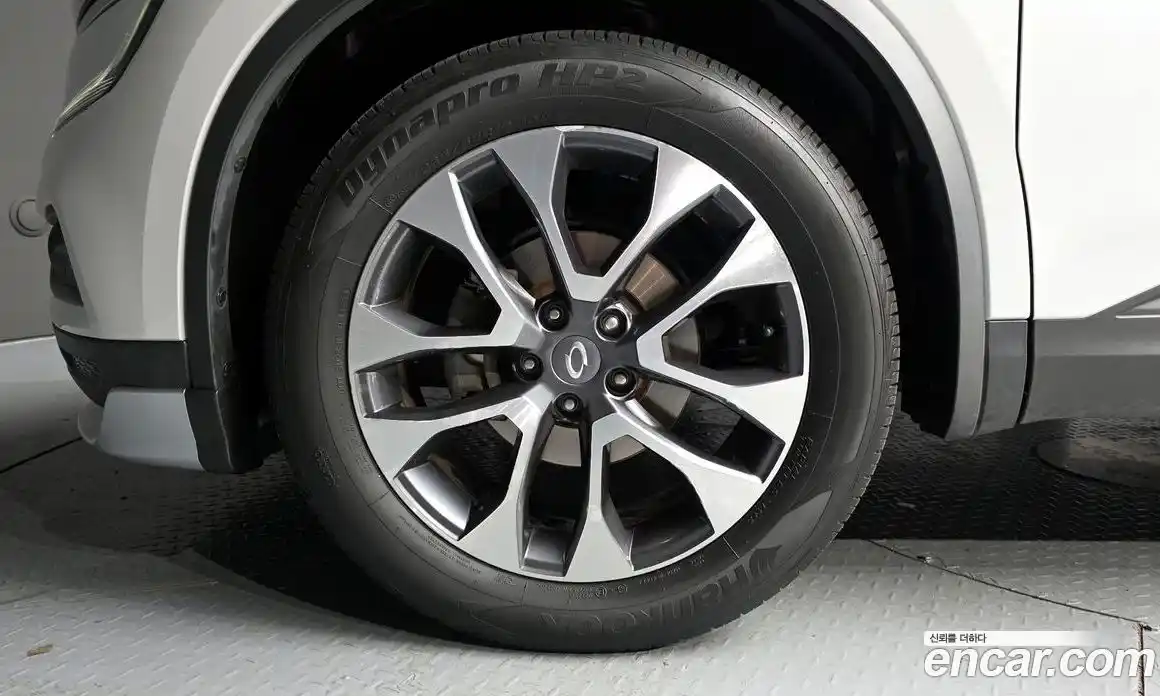 Renault QM6 2017 2.0 гидро в Москве № 1543248, фото 5