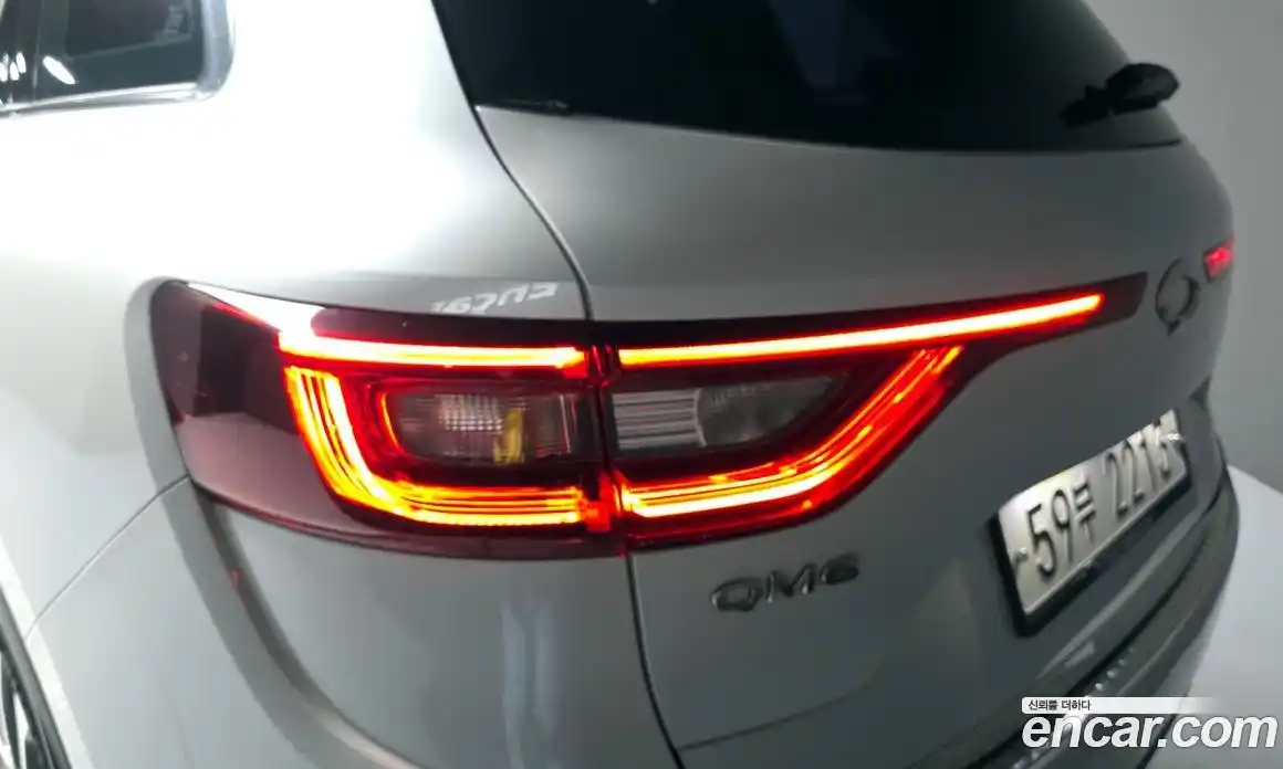 Renault QM6 2017 2.0 гидро в Москве № 1543248, фото 9
