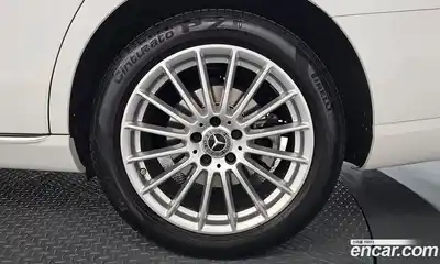 Mercedes-Benz E-Class 2023 2.0 гидро в Москве № 1544985, миниатюра 7
