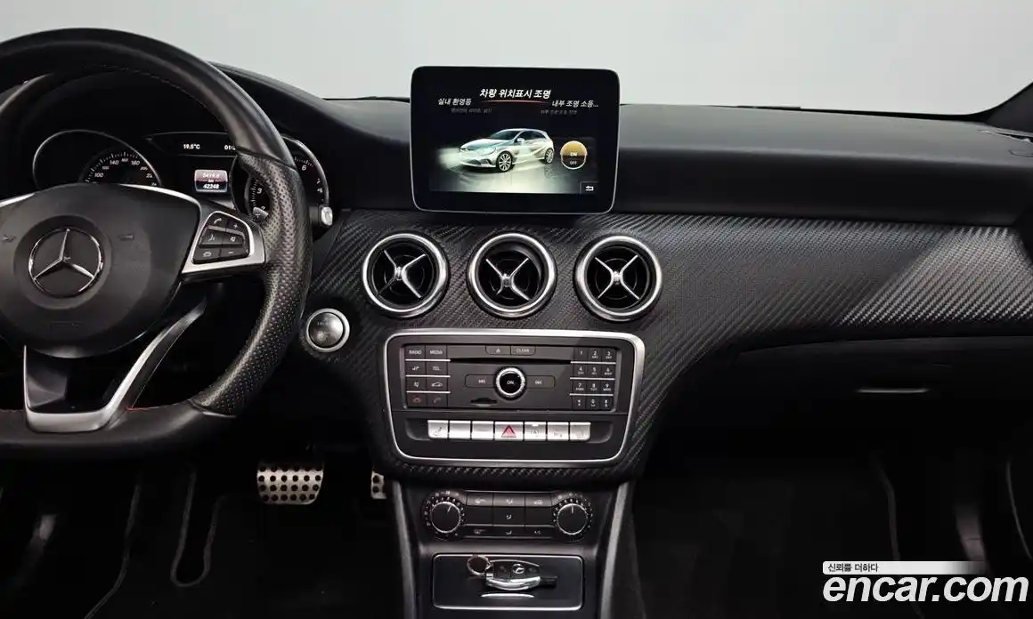 Mercedes-Benz A-Class 2017 1.6 гидро в Москве № 1545109, фото 23