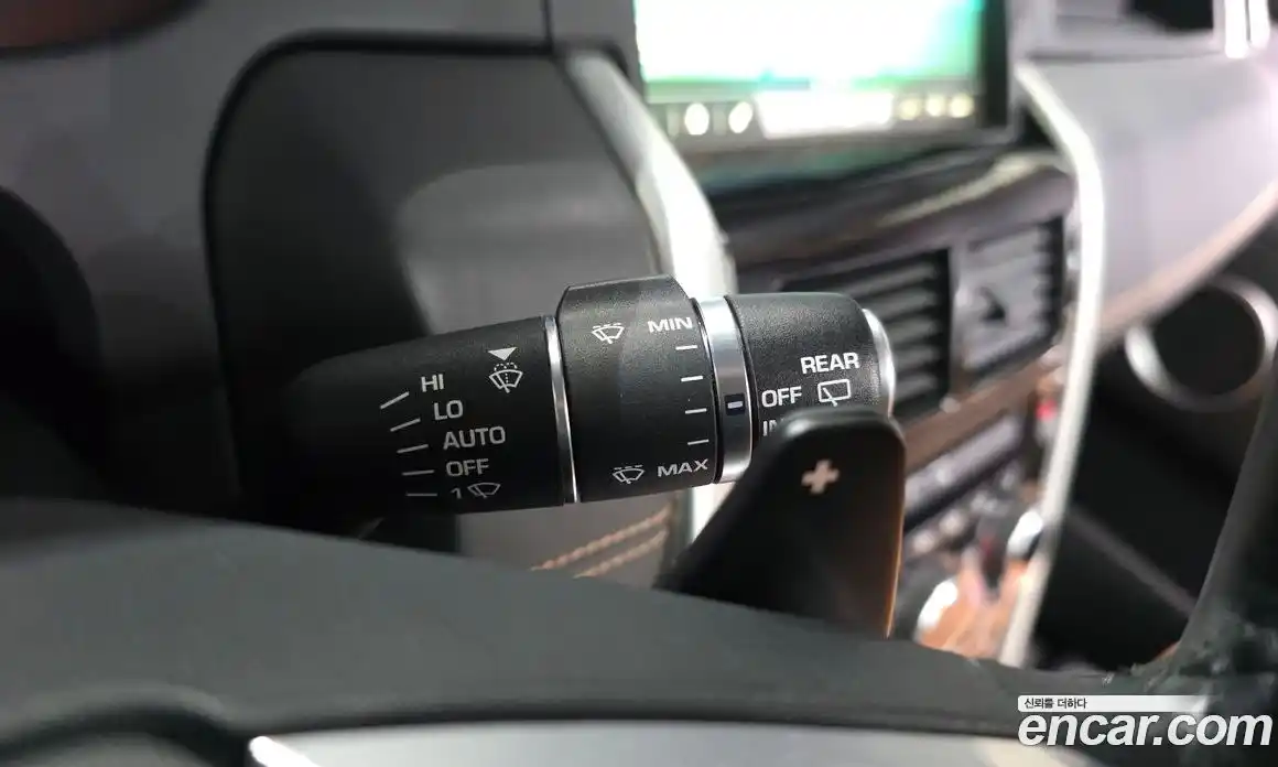 Land Rover Discovery Sport 2018 2.0 гидро в Москве № 1547611, фото 28