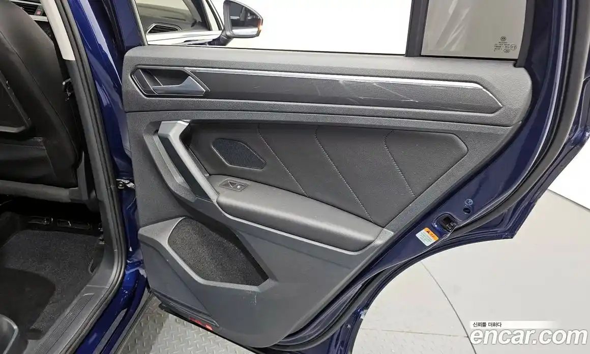 Volkswagen Tiguan 2020 2.0 гидро в Москве № 1549184, фото 15