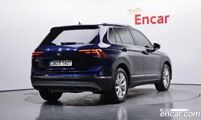 Volkswagen Tiguan 2020 2.0 гидро в Москве № 1549184, миниатюра 2