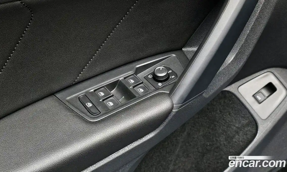 Volkswagen Tiguan 2020 2.0 гидро в Москве № 1549184, фото 24
