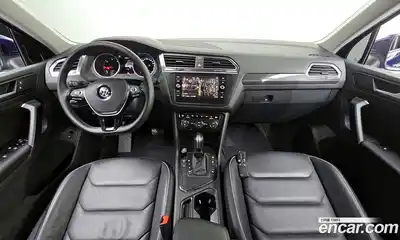 Volkswagen Tiguan 2020 2.0 гидро в Москве № 1549184, миниатюра 10