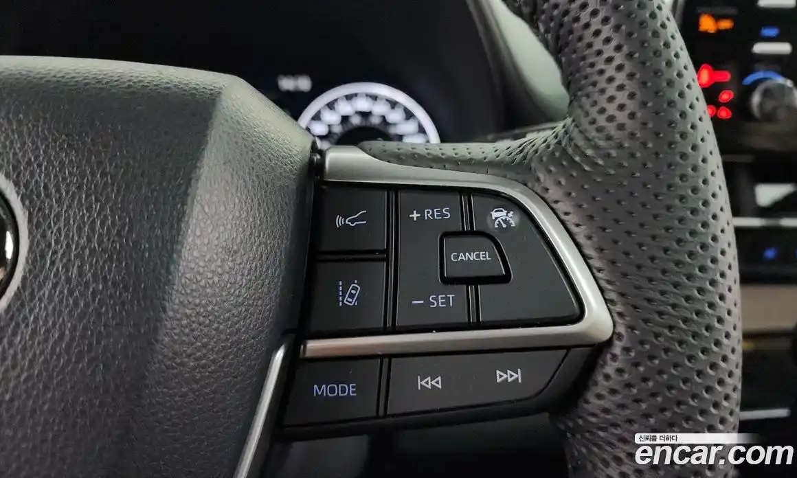 Toyota Sienna 2022 2.5 гидро в Москве № 1550042, фото 22