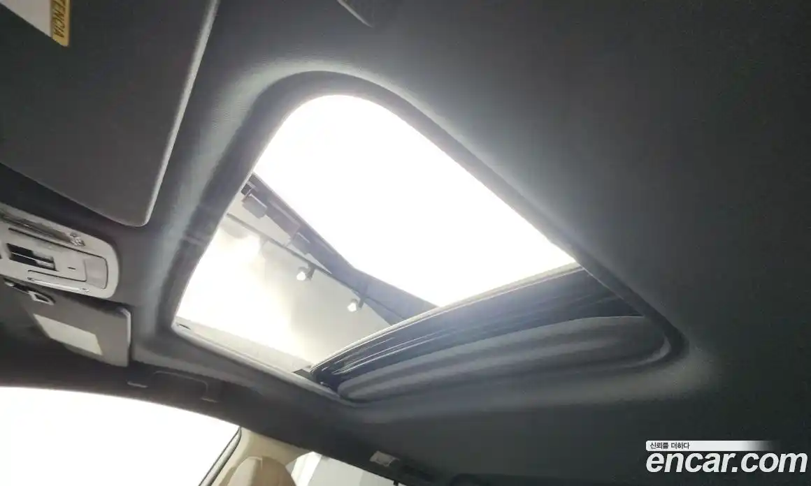 Toyota Sienna 2022 2.5 гидро в Москве № 1550042, фото 23