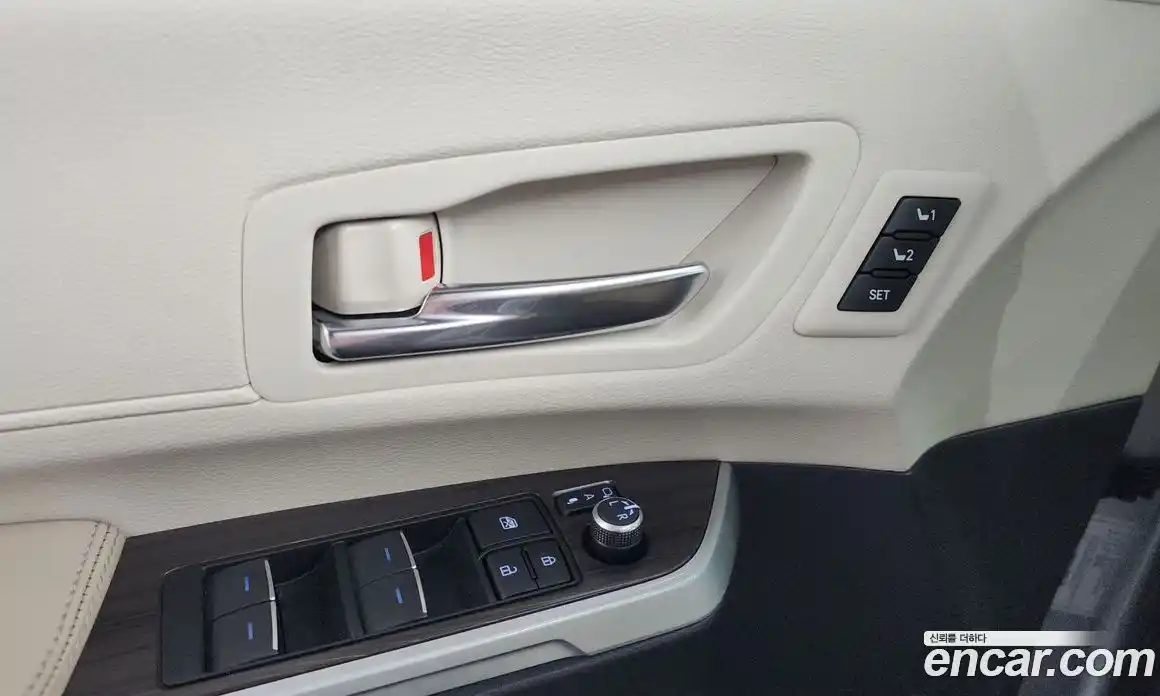 Toyota Sienna 2022 2.5 гидро в Москве № 1550042, фото 27