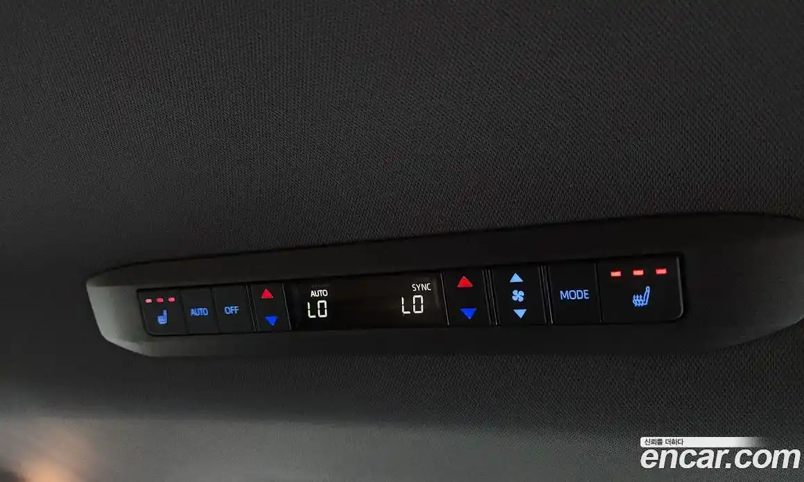 Toyota Sienna 2022 2.5 гидро в Москве № 1550042, фото 31