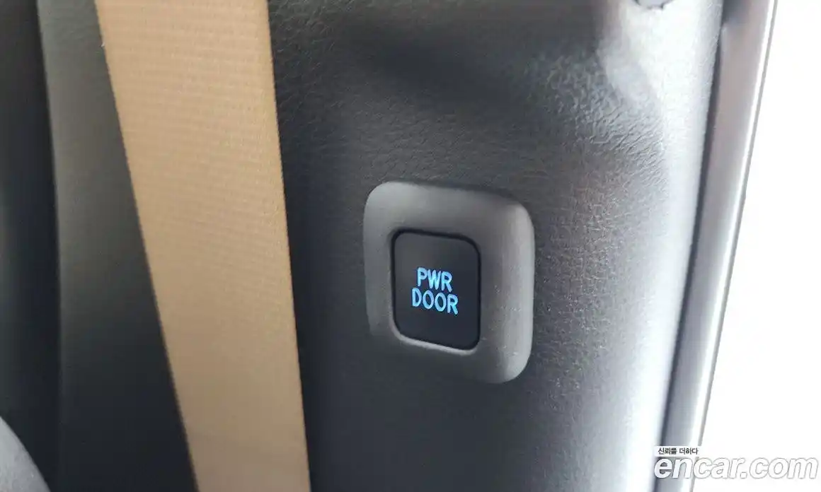 Toyota Sienna 2022 2.5 гидро в Москве № 1550042, фото 32