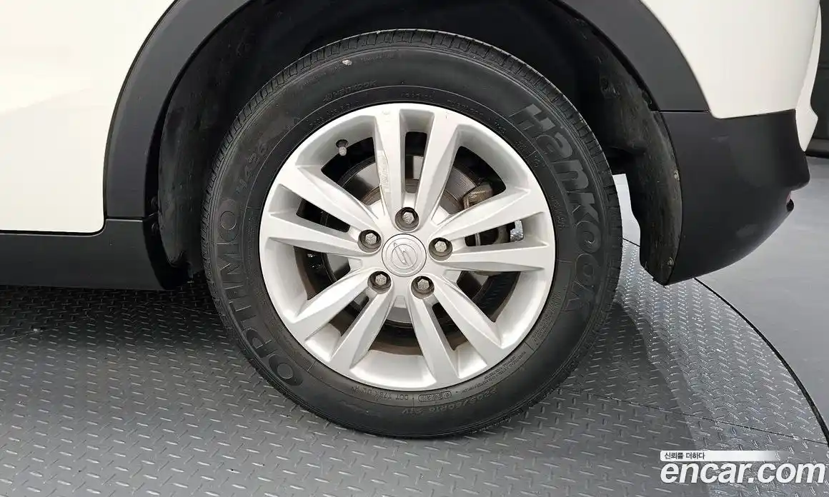 SsangYong TIBOLI 2016 1.6 гидро в Москве № 1613242, фото 7