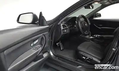 BMW 3-Series 2018 2.0 гидро в Москве № 1613440, миниатюра 12