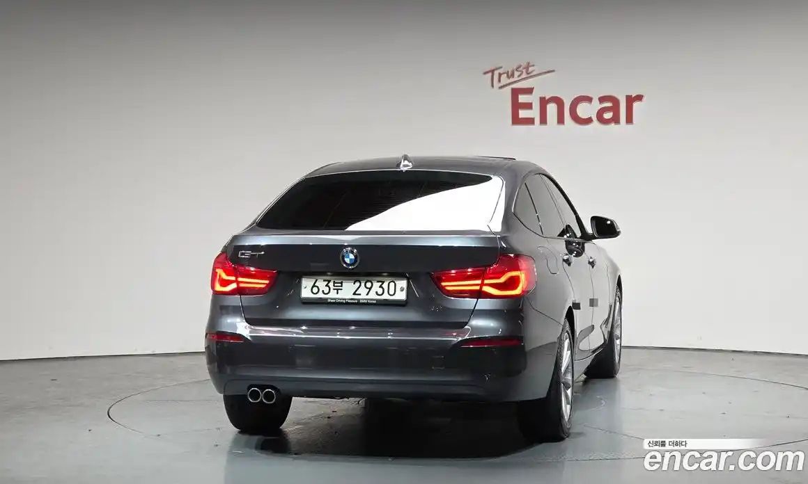 BMW 3-Series 2018 2.0 гидро в Москве № 1613440, фото 3