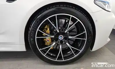 BMW M5 2023 4.4 гидро в Москве № 1616346, миниатюра 7
