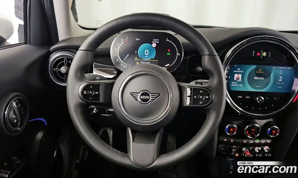 Mini Cooper 2022 1.5 гидро в Москве № 1621248, фото 19