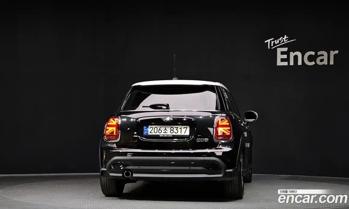 Mini Cooper 2022 1.5 гидро в Москве № 1621248, фото 4