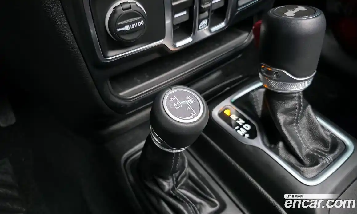 Jeep Wrangler 2024 2.0 гидро в Москве № 1623753, фото 23