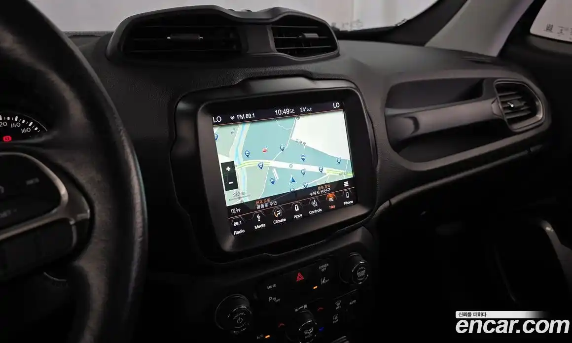 Jeep Renegade 2018 2.0 гидро в Москве № 1623927, фото 20