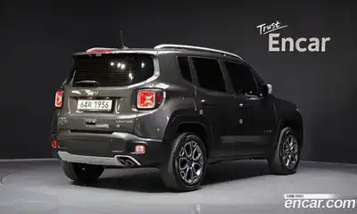Jeep Renegade 2018 2.0 гидро в Москве № 1623927, миниатюра 2