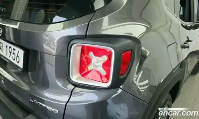 Jeep Renegade 2018 2.0 гидро в Москве № 1623927, миниатюра 9