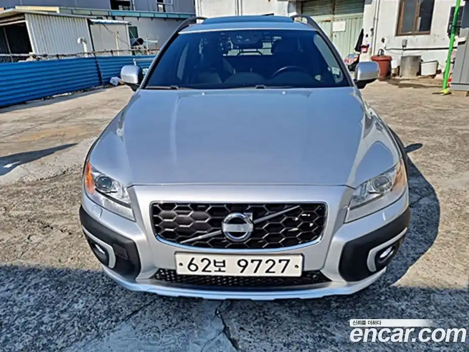 Volvo XC70 2013 2.4 гидро в Москве № 164864, фото 3