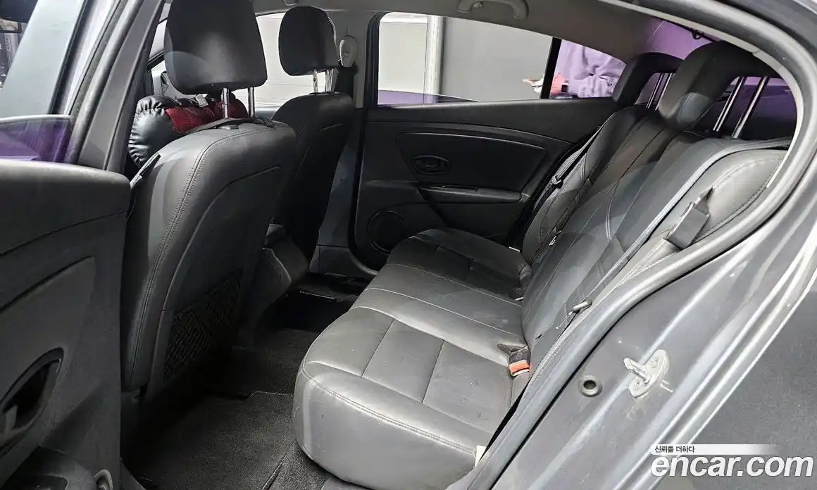 Renault SM3 2019 1.6 гидро в Москве № 1688168, фото 16