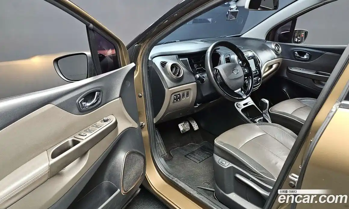 Renault QM3 2017 1.5 гидро в Москве № 1688742, фото 13