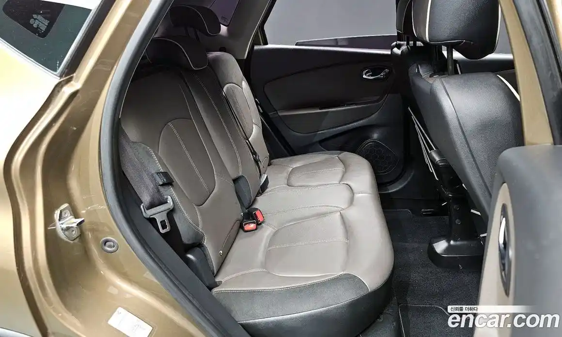Renault QM3 2017 1.5 гидро в Москве № 1688742, фото 17