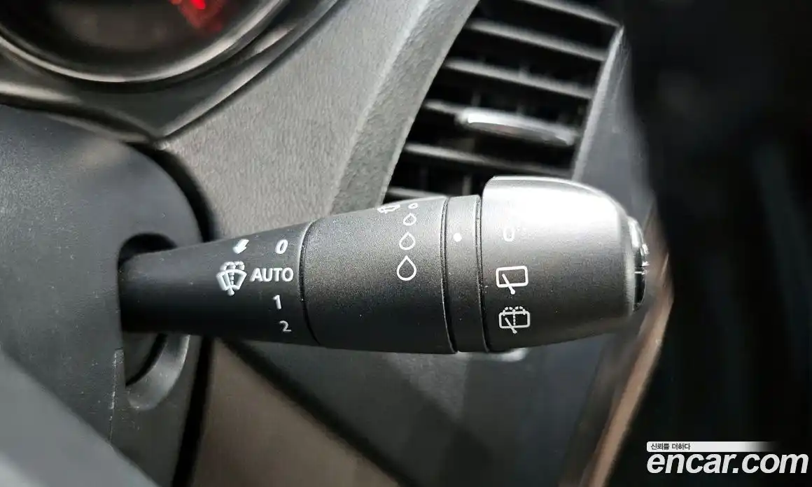 Renault QM3 2017 1.5 гидро в Москве № 1688742, фото 24