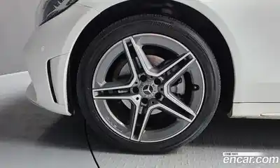 Mercedes-Benz C-Class 2021 2.0 гидро в Москве № 1689976, миниатюра 5