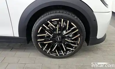 Mini Cooper 2025 2.0 гидро в Москве № 1692136, миниатюра 7