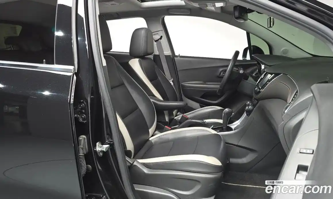 Chevrolet Trax 2017 1.4 гидро в Москве № 1759935, фото 16