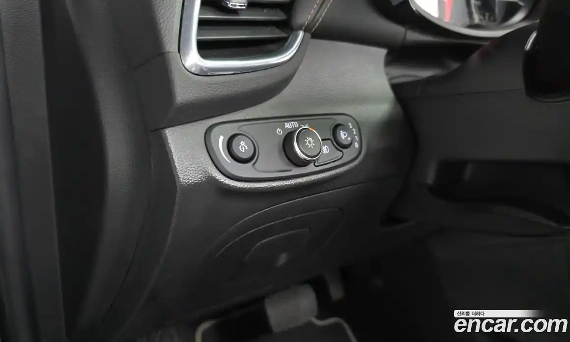 Chevrolet Trax 2017 1.4 гидро в Москве № 1759935, фото 22