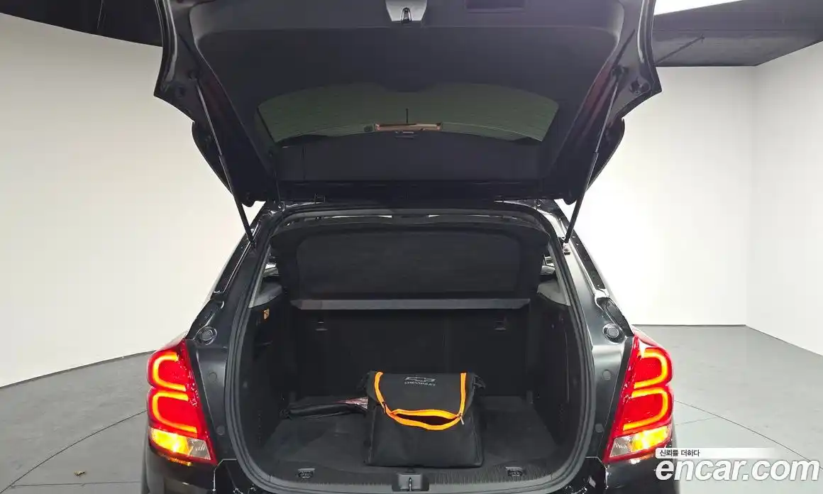 Chevrolet Trax 2017 1.4 гидро в Москве № 1759935, фото 25