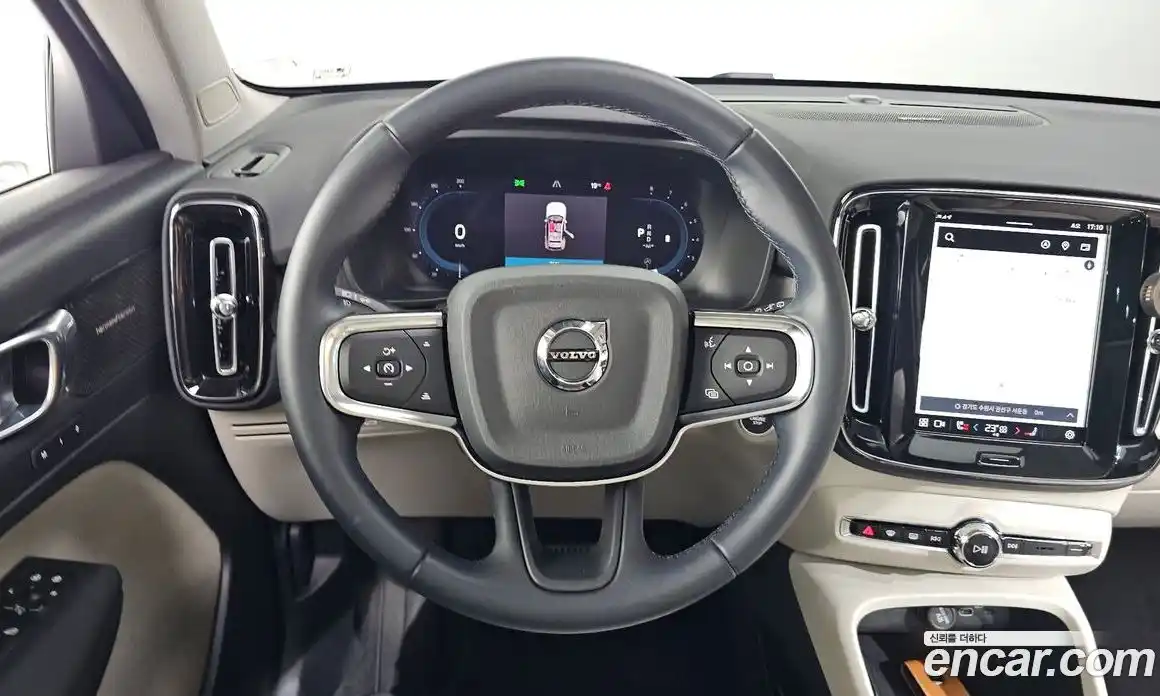 Volvo XC40 2023 2.0 гидро в Москве № 1763485, фото 18