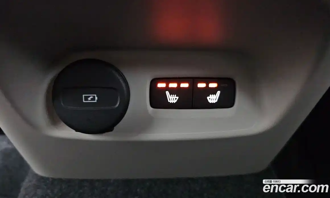Volvo XC40 2023 2.0 гидро в Москве № 1763485, фото 24