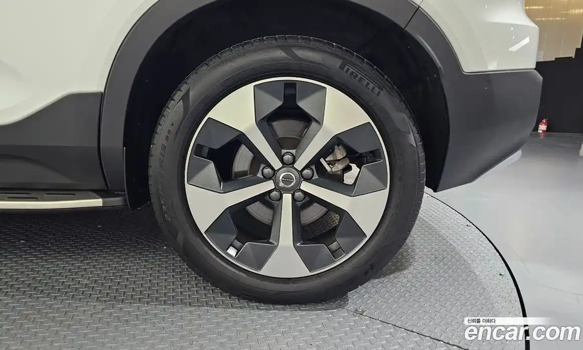 Volvo XC40 2023 2.0 гидро в Москве № 1763485, фото 7