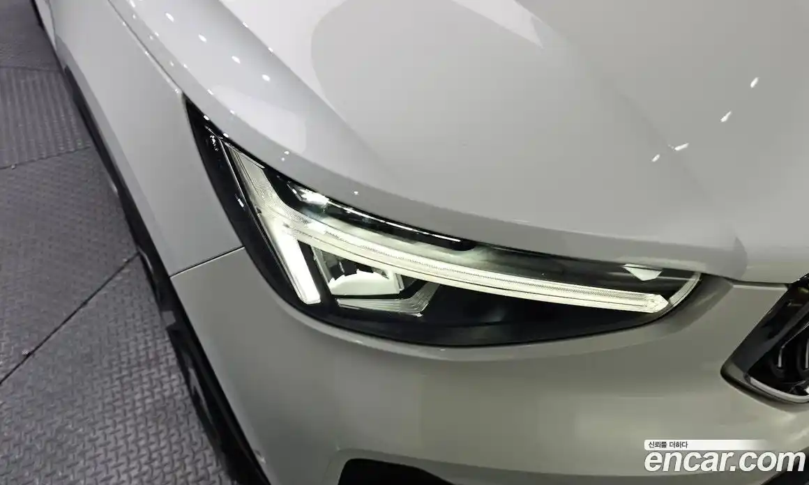 Volvo XC40 2023 2.0 гидро в Москве № 1763485, фото 8