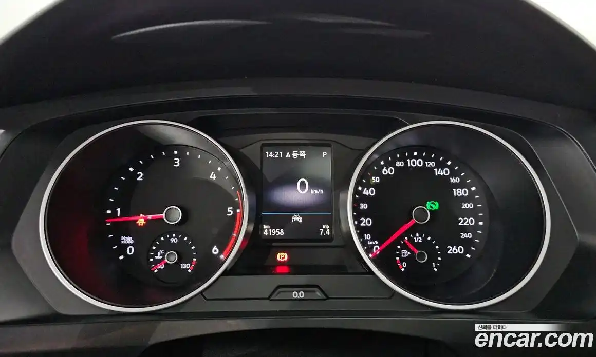 Volkswagen Tiguan 2020 2.0 гидро в Москве № 1765073, фото 11